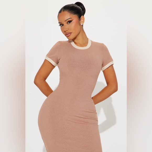 Fashion nova - Loren Snatched Maxi Dress - Mocha/combo - Picture 2 of 3